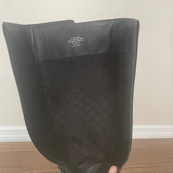 Tory Burch boots black leather knee high zip up boots tall boots fall boots - Picture 13 of 16